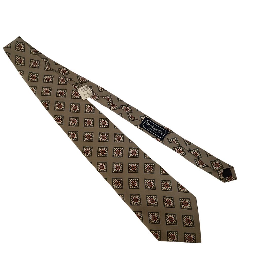 Vintage Burberrys of London Tie 100% Silk Made in USA Beige Geometric Print